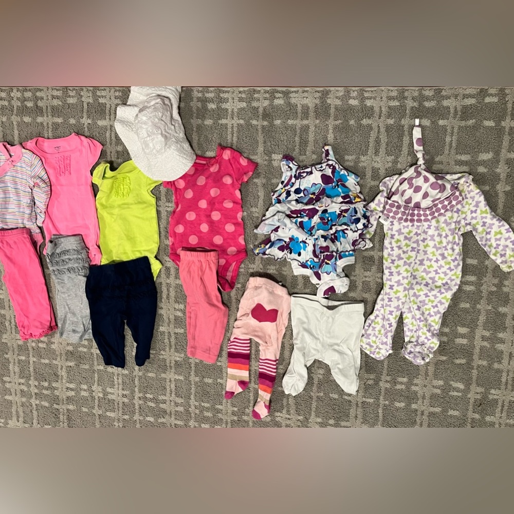 0-3 month girl lot of clothes and shoes